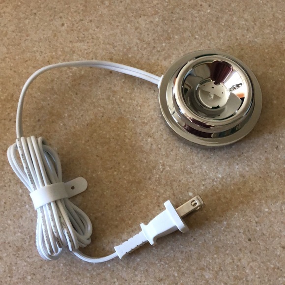 NWOT Phillips Sonicare Toothbrush Charger with hygienic cover - Picture 2 of 11